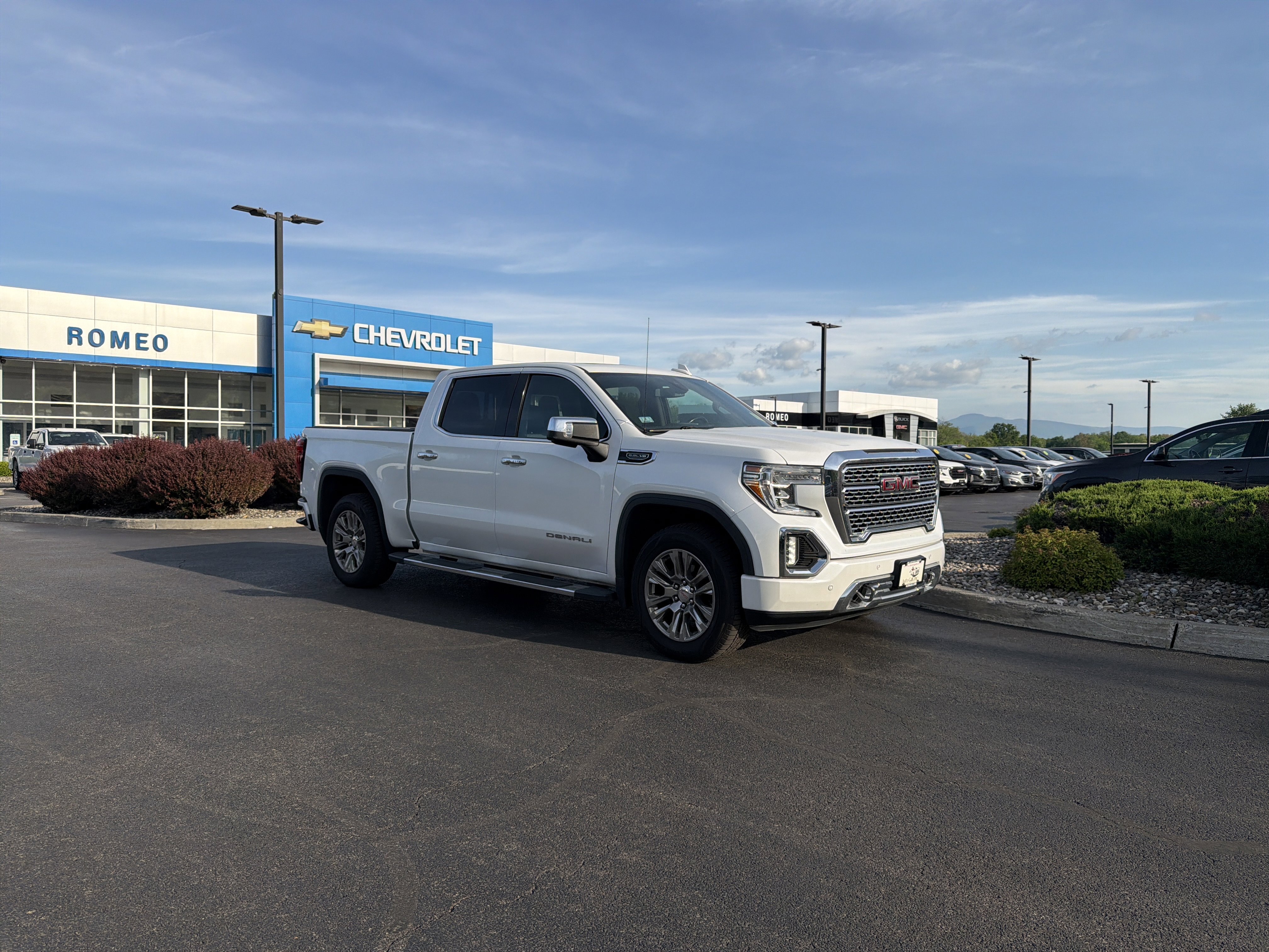 gmc sierra 1500 denali 2020 3GTU9FED0LG304869 image gmc sierra 1500 denali 2020 3GTU9FED0LG304869 image